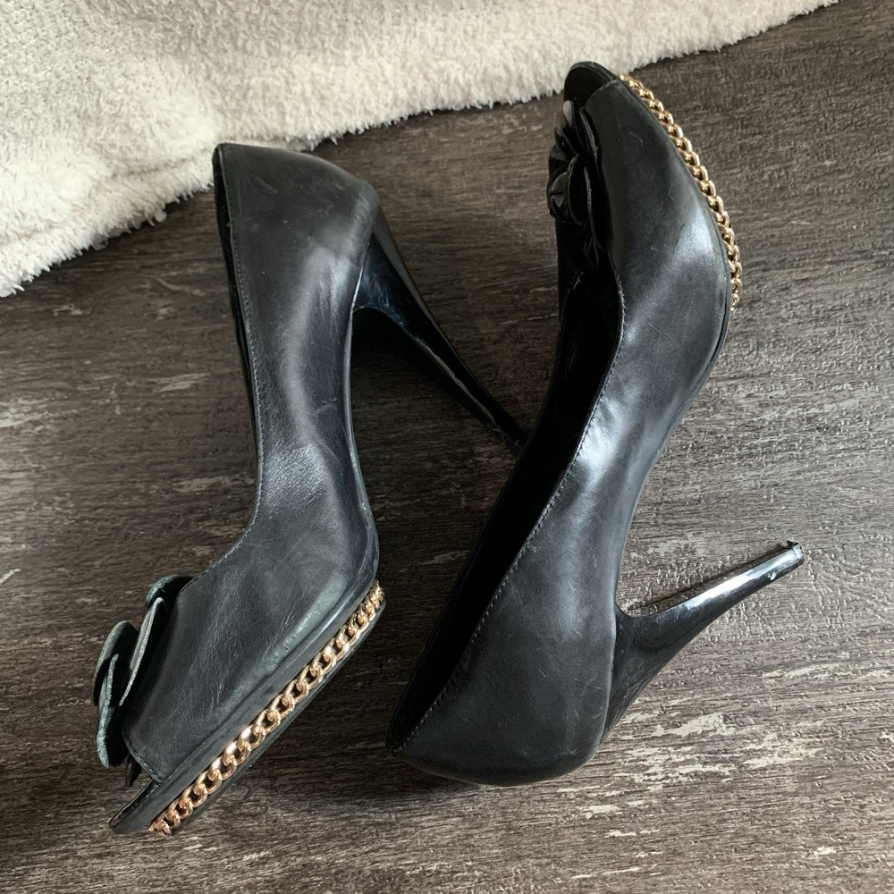 CHANEL Rare Black Lambskin Camellia Stiletto Chain Heel Size 40 - Picture 5 of 14